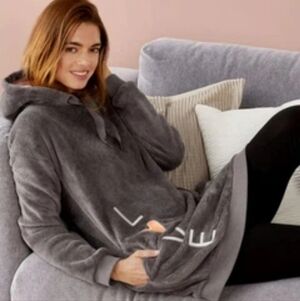 NWT.Women's Plush Gray Hoodie .pit To Pit 24".lenght 34"